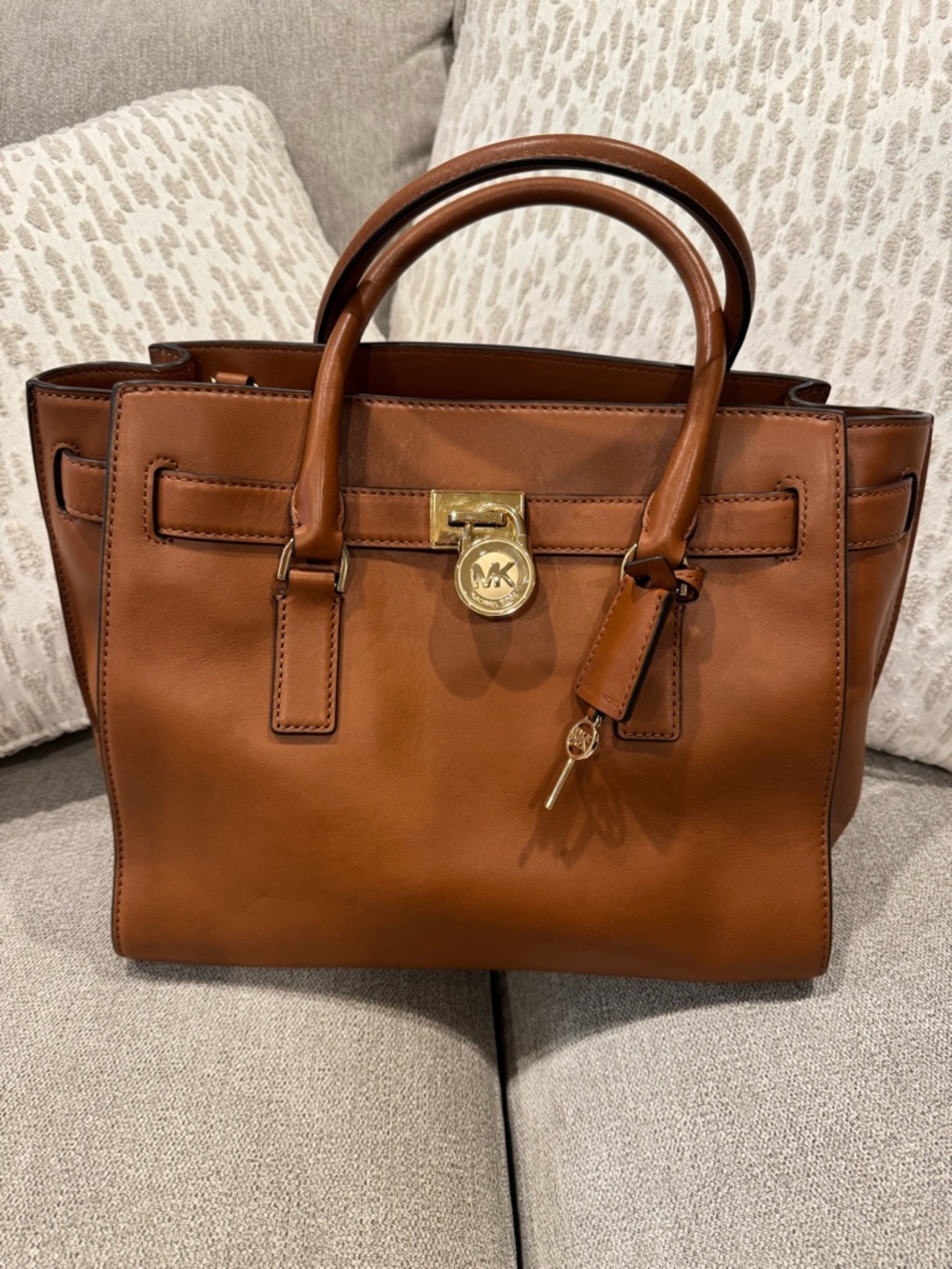 Original 2010s Michael Kors HAMILTON large Cognac Leather Satchel